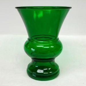 - Vintage NAPCO 8” emerald green glass vase #1172